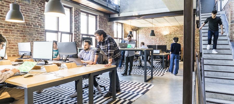 LionVoss Pro workspace